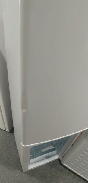 116White2503179a.jpg